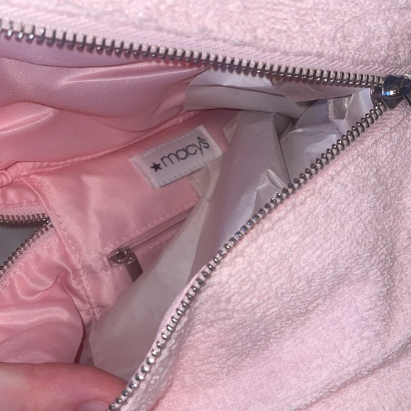 COPY NWT MACYS 💗 terry train case link bath/makeup accessory interior pockets - Picture 4 of 14